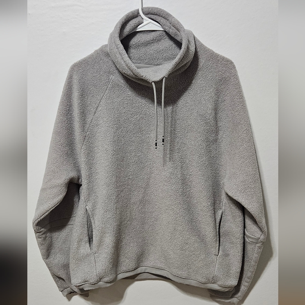 Nike Fleece Sherpa Cowl Neck Pullover Sweater Woman’s L Pockets Cozy Grey B13